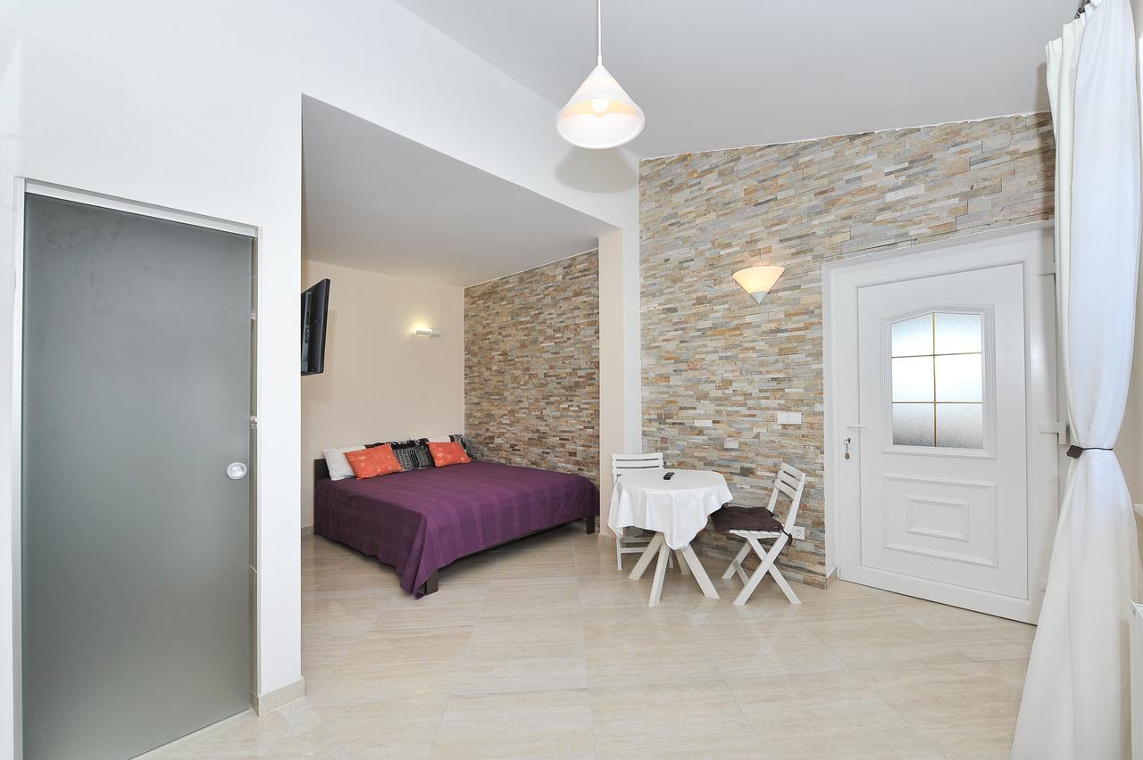 Apartments Dominique Nin Kültér fotó